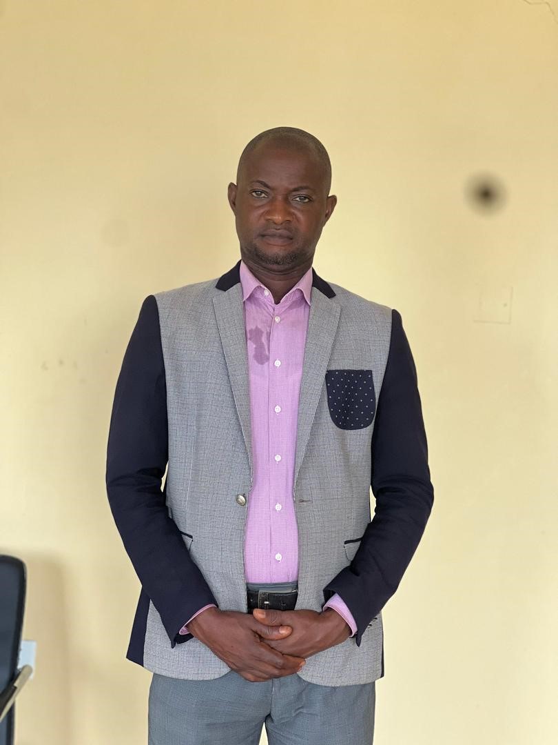 Mr O. Akingbemiro